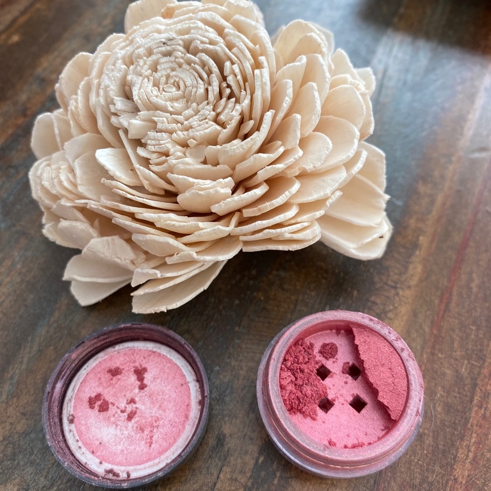 bareMinerals Beautiful Lisa Eyeshadow